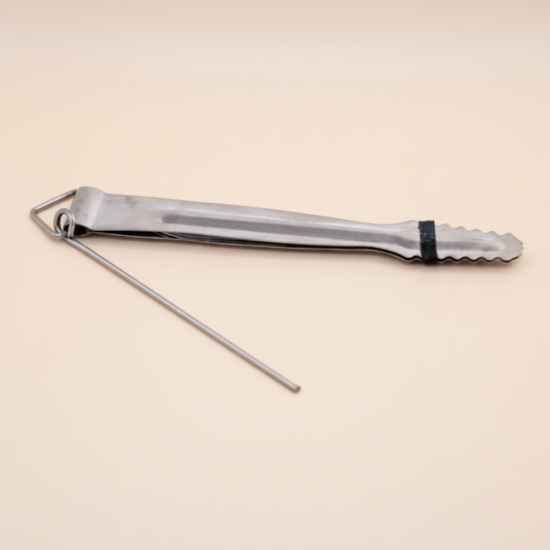 Tongs