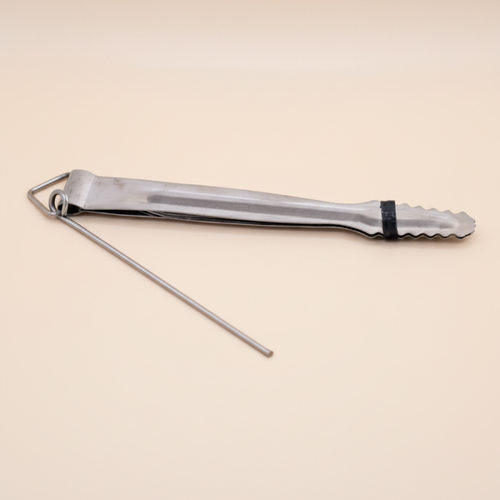 Tongs
